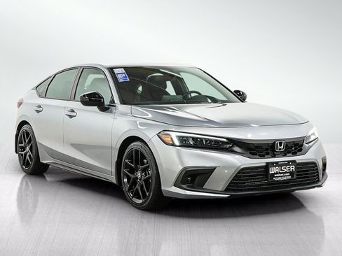 Used 2023 Honda Civic Sport image 7