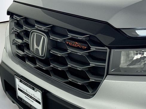 Used 2023 Honda Passport TrailSport image 13