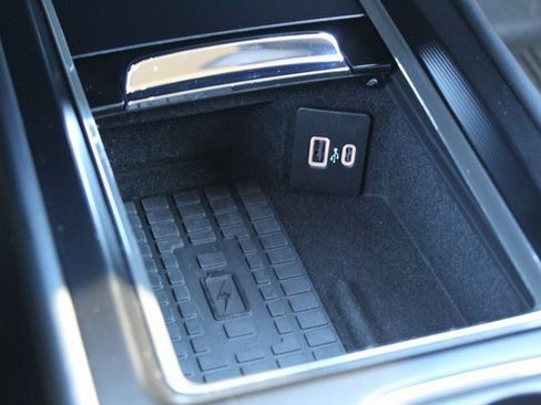 Certified 2024 Lincoln Corsair Reserve w/ Equipment Group 201A image 29