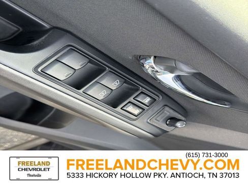 Used 2015 Nissan Titan SV w/ SV Value Truck Package image 22