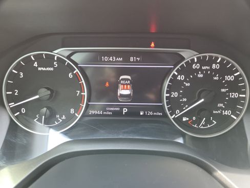 Used 2025 Nissan Rogue SV FWD image 11