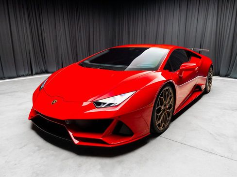 Used 2023 Lamborghini Huracan EVO AWD/4WD image 12