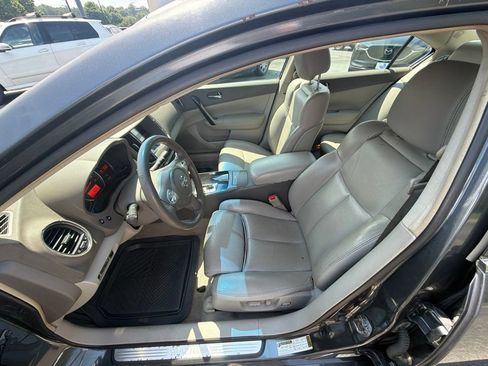 Used 2009 Nissan Maxima 3.5 SV FWD image 16