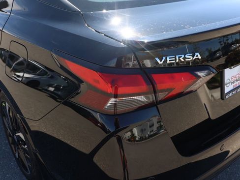New 2025 Nissan Versa SR image 7
