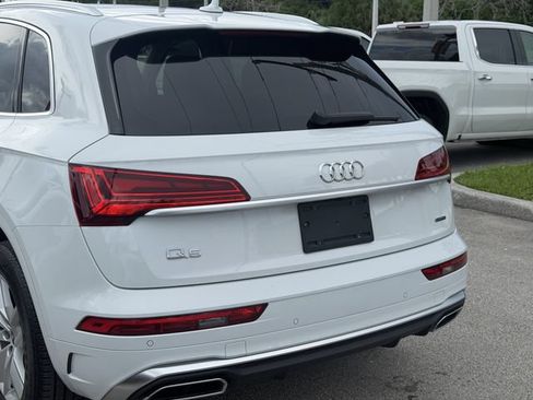 Used 2022 Audi Q5 2.0T Premium AWD/4WD image 11