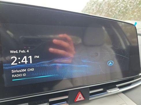 New 2026 Hyundai Elantra Limited FWD image 30