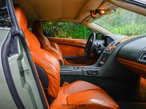 Used 2006 Aston Martin DB9 Volante RWD image 29