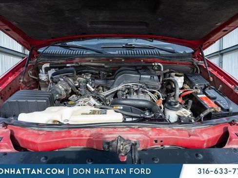 Used 2010 Ford Explorer Sport Trac XLT image 35