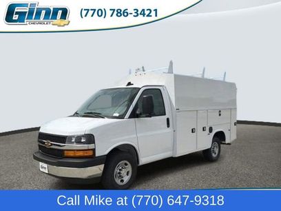 New 2026 Chevrolet Express 3500 w/ Power Convenience Package
