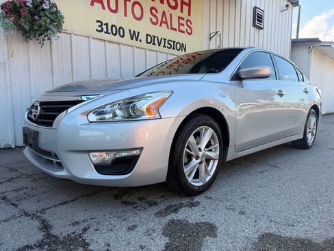 Used 2014 Nissan Altima 2.5 SV FWD image 7