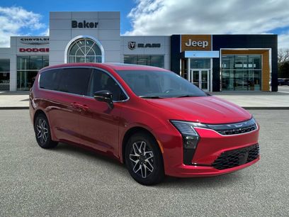 New 2027 Chrysler Pacifica Limited