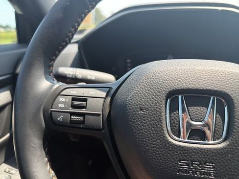 Used 2026 Honda CR-V TrailSport image 33