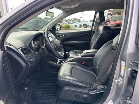 Used 2018 Dodge Journey Crossroad image 21