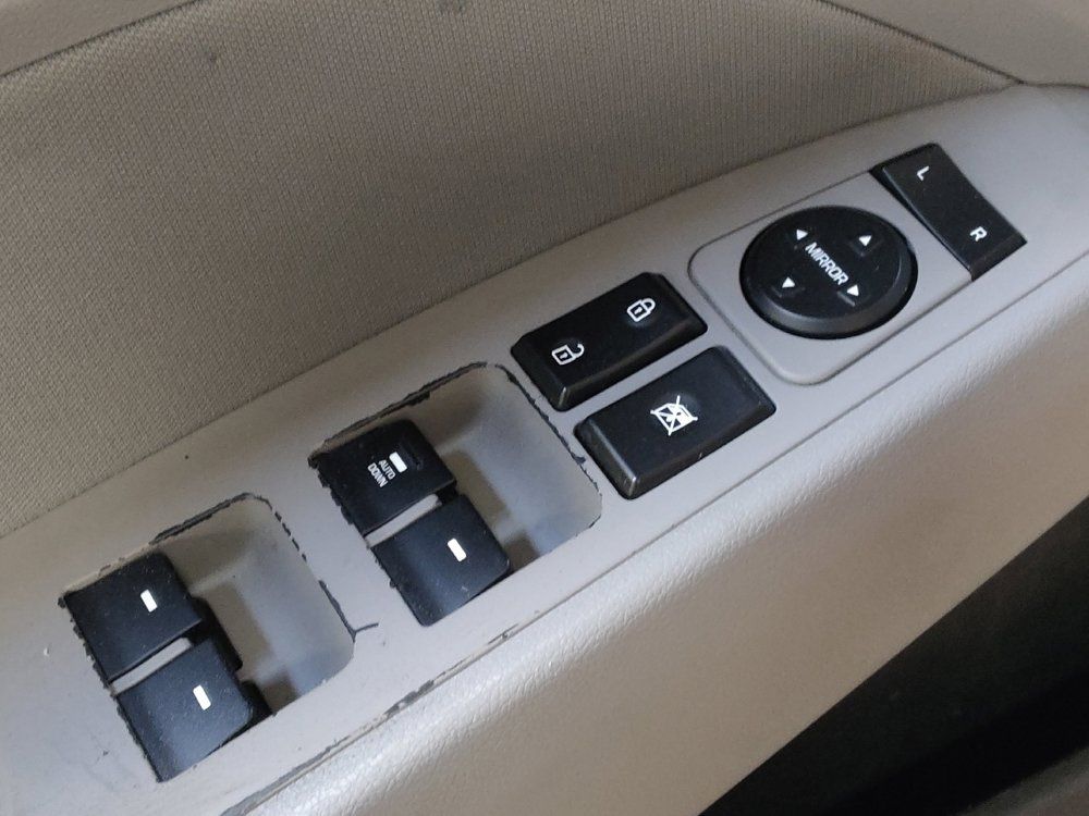 Used 2019 Hyundai Elantra SEL FWD image 27