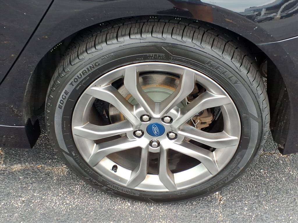 Used 2019 Ford Fusion SEL FWD image 28
