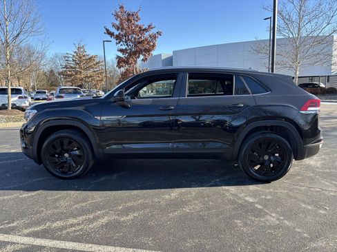 New 2026 Volkswagen Atlas Cross Sport SE FWD image 4