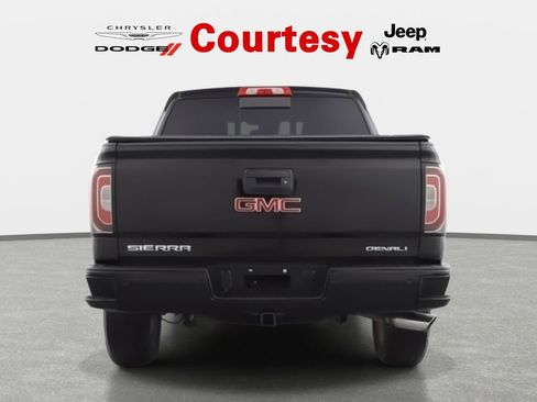 Used 2018 GMC Sierra 1500 Denali image 6