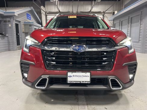 Certified 2023 Subaru Ascent Touring AWD/4WD image 2