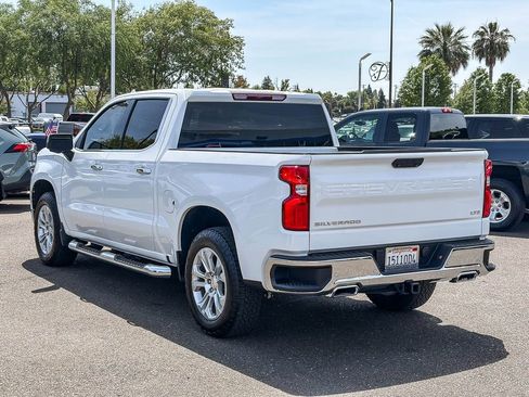 Used 2025 Chevrolet Silverado 1500 LTZ w/ Z71 Off-Road Package AWD/4WD image 2