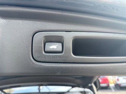 Certified 2023 Honda CR-V EX-L image 45