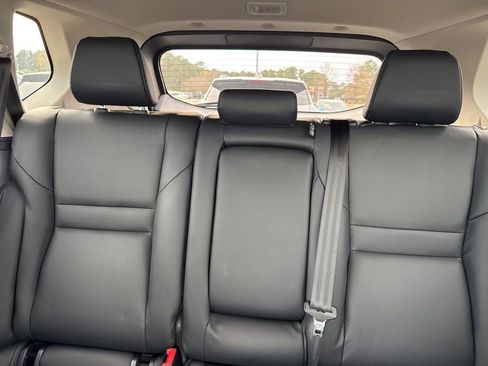 Certified 2023 Nissan Rogue SV w/ SV Premium B Package image 32