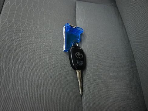 Used 2016 Toyota Tacoma SR w/ SR Convenience Package image 49