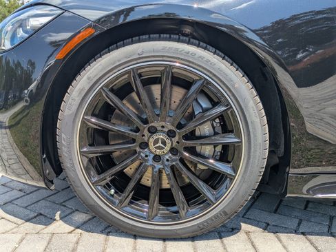 New 2026 Mercedes-Benz S 580 4MATIC Sedan image 3