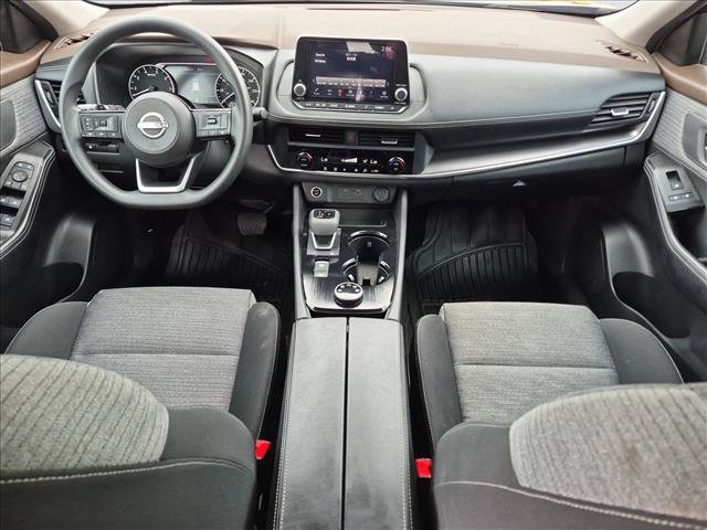 Used 2023 Nissan Rogue SV AWD/4WD image 15