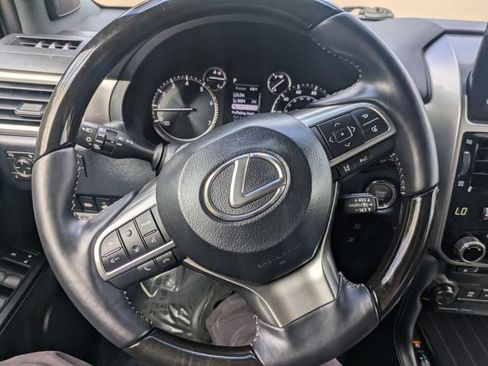 Used 2023 Lexus GX 460 Premium w/ Premium Package AWD/4WD image 22