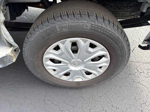 Used 2025 Ford Transit 250 Low Roof w/ Exterior Upgrade Package RWD image 19