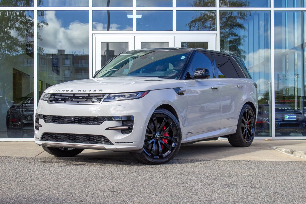 Used 2025 Land Rover Range Rover Sport Autobiography AWD/4WD image 1