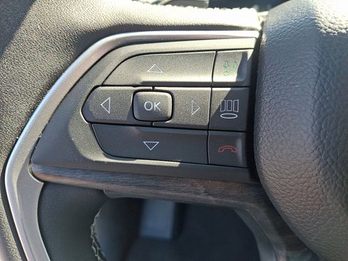 Used 2024 Jeep Grand Cherokee Limited 4xe image 22