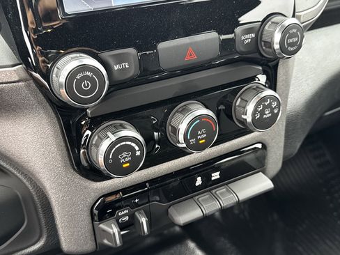 New 2026 RAM 2500 Tradesman w/ Chrome Appearance Group image 19