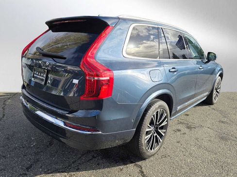Certified 2024 Volvo XC90 T8 Plus w/ Protection Package Premier image 3