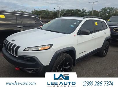 Used 2016 Jeep Cherokee Trailhawk w/ Comfort/Convenience Group