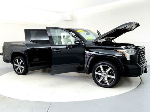 Used 2023 Toyota Tundra Capstone AWD/4WD image 12