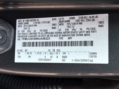 Used 2022 Ford Escape SEL w/ SEL Stealth AWD Package image 18