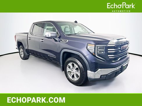 Used 2025 GMC Sierra 1500 SLT RWD image 1