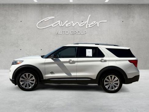 Used 2021 Ford Explorer King Ranch w/ Premium Technology Package AWD/4WD image 13