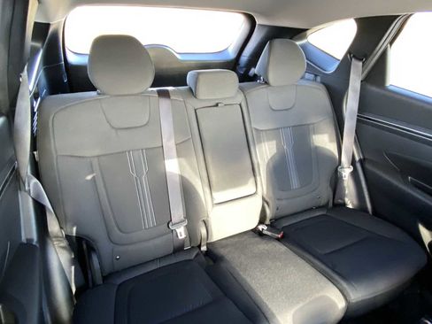 Used 2024 Hyundai Tucson SEL image 16