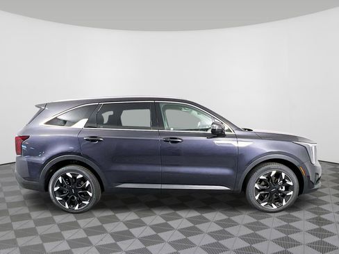 New 2025 Kia Sorento EX FWD image 33