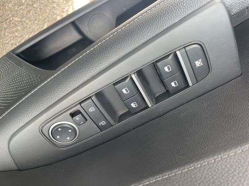 Used 2023 Kia Forte GT-Line w/ GT-Line Technology Package image 21