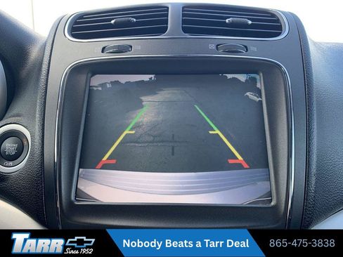 Used 2019 Dodge Journey SE FWD image 22