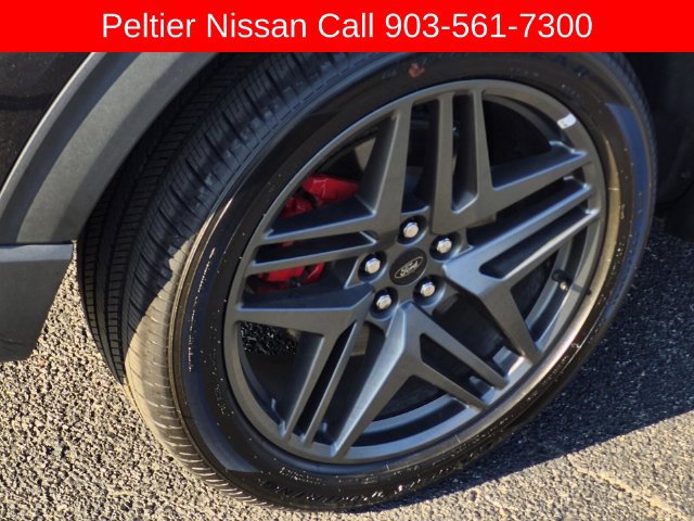 Used 2025 Ford Explorer ST-Line w/ ST-Line Street Pack AWD/4WD image 7