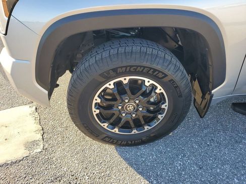 Used 2025 Toyota Tundra SR5 image 17