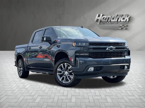 Used 2021 Chevrolet Silverado 1500 RST AWD/4WD image 2
