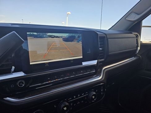 Used 2022 Chevrolet Silverado 1500 RST image 17