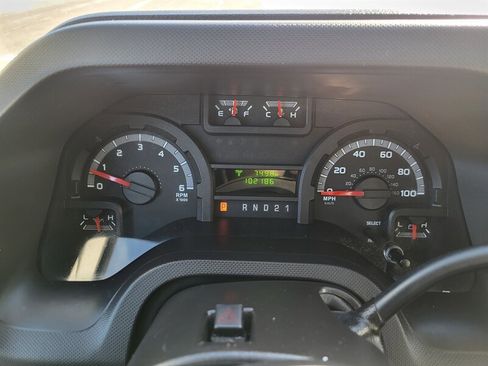 Used 2011 Ford E-350 and Econoline 350 XL image 14