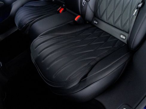 Used 2025 Mercedes-Benz S 63 AMG S w/ AMG Night Package image 34