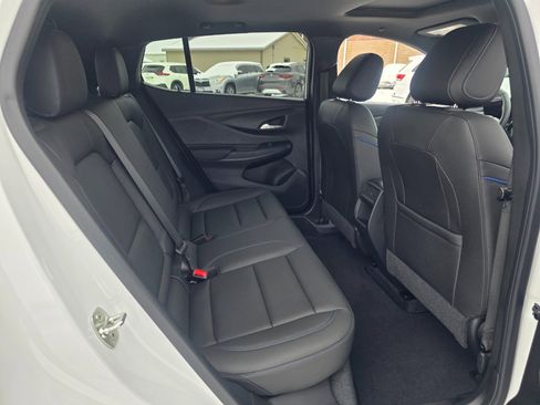 Used 2024 Buick Envista Sport Touring w/ Convenience I Package image 24